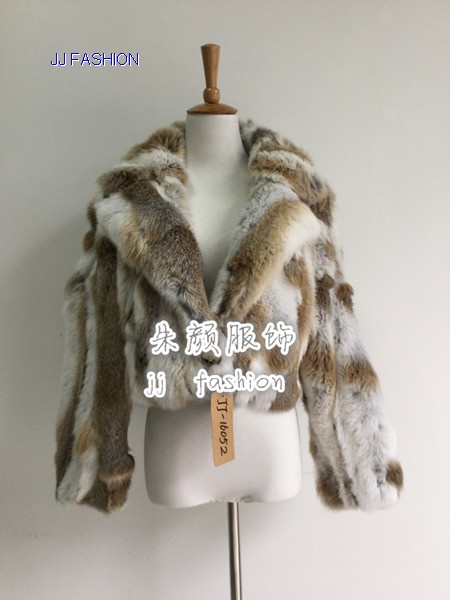 LADY'S  JACKET IN RABBIT FUR