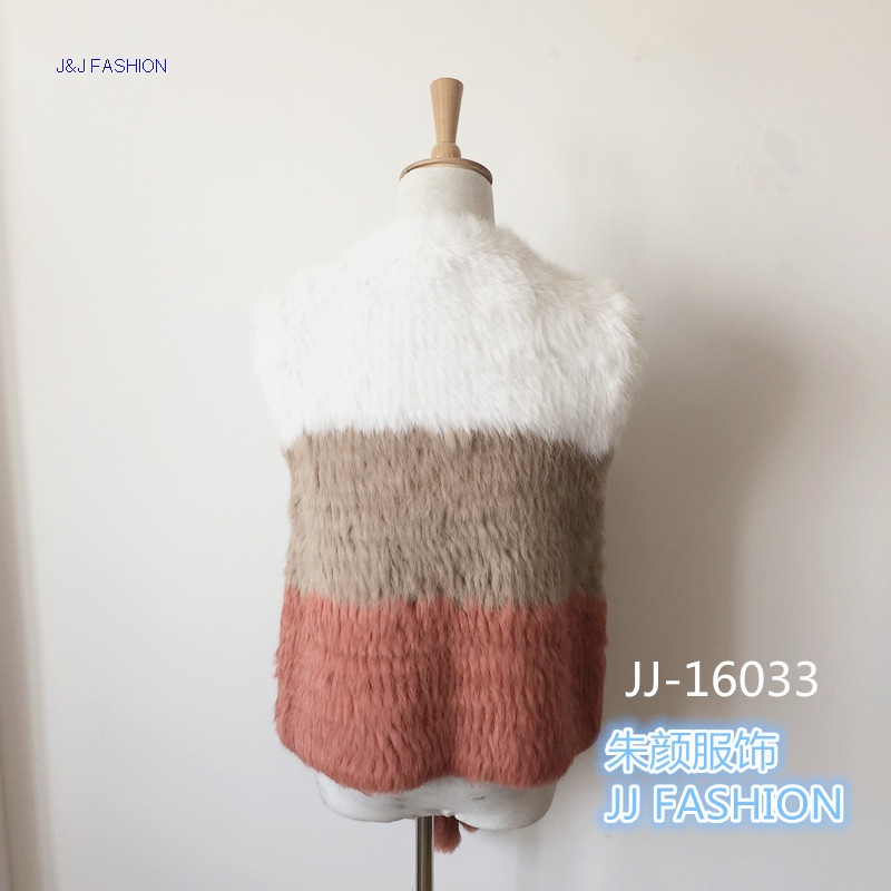 LADY'S  KNITTED VEST IN RABBIT