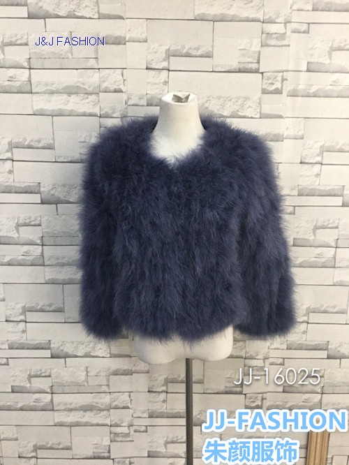 LADY'S short ostrich fur vest